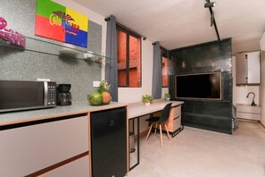 Interior - 1BR-1AC Stylish Studio near Provenza&Parque Lleras (Medellín)