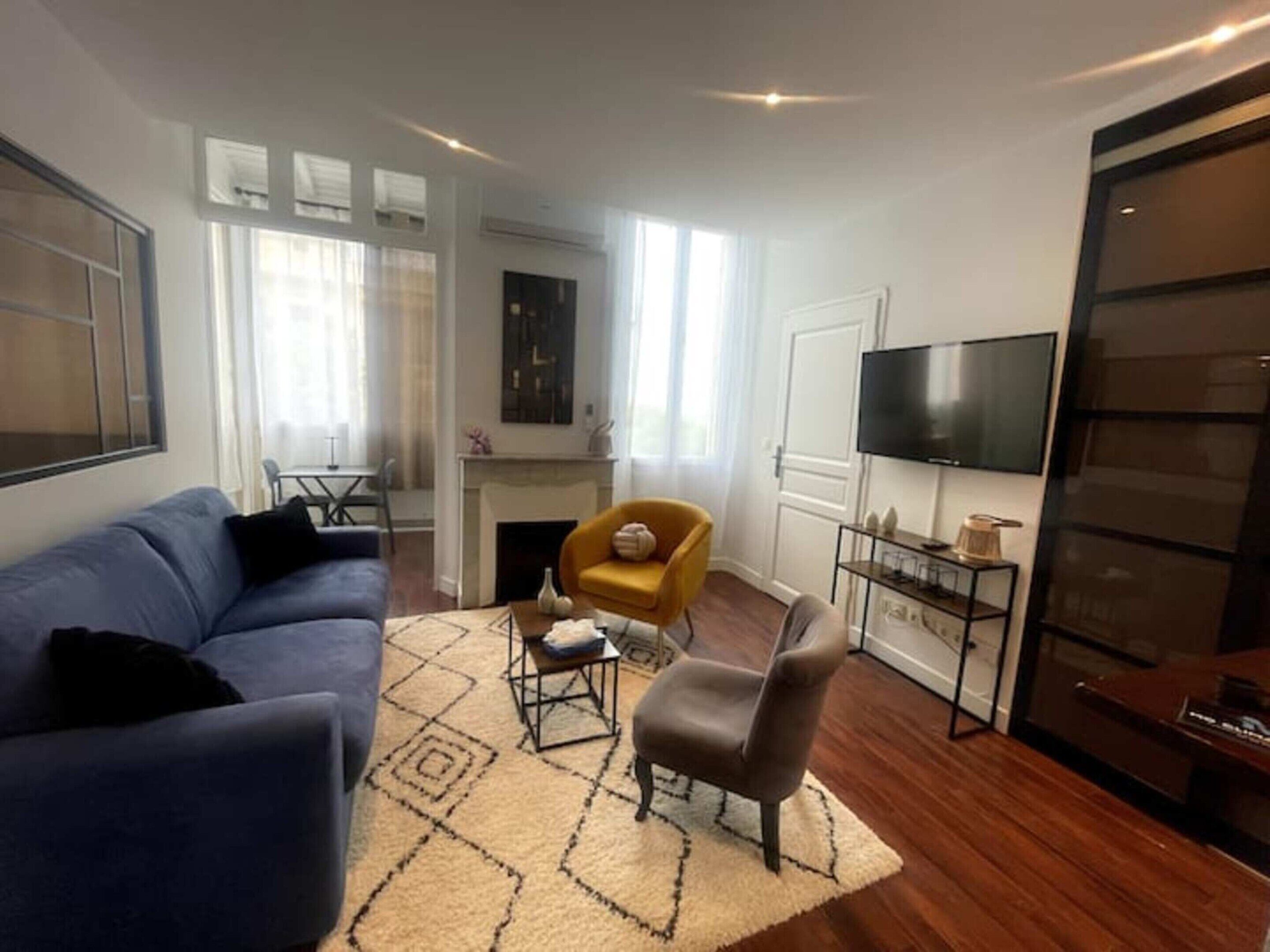 Apartment | Living room