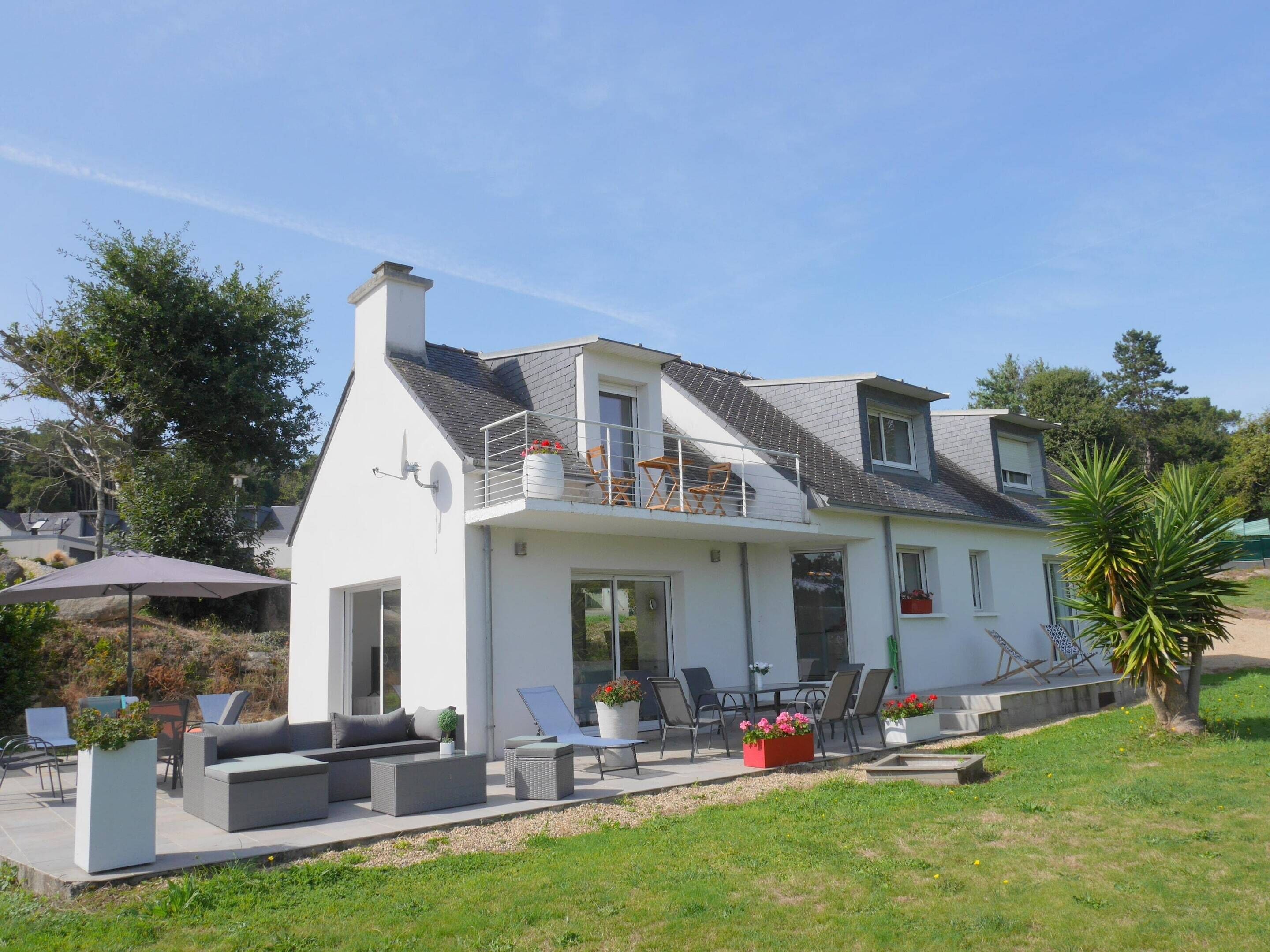 House | Outdoor dining