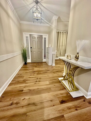 The perfect Home spacious 5-bedroom 8 beds 3 bathrooms in Rocky Mount