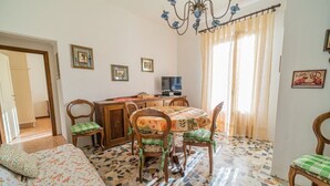 Unclassified image, 4 of 28, button - Trilocale Cannella in Campo nell'Elba (Campo nell'Elba)