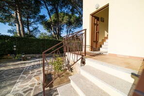 Property grounds - Trilocale Cannella in Campo nell'Elba (Campo nell'Elba)