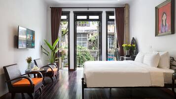 Apartment, Balcony, City View | Blackout drapes, soundproofing, free WiFi