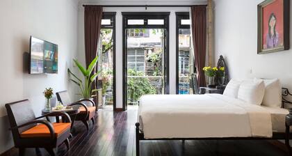 Centraltique Downtown Living