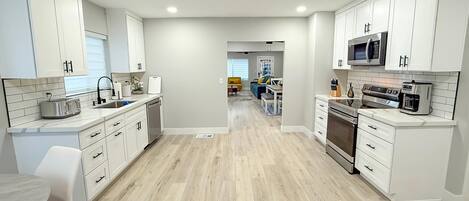 Microwave, oven, stovetop, dishwasher