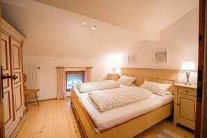 2 Schlafzimmer, Internetzugang, Bettwäsche