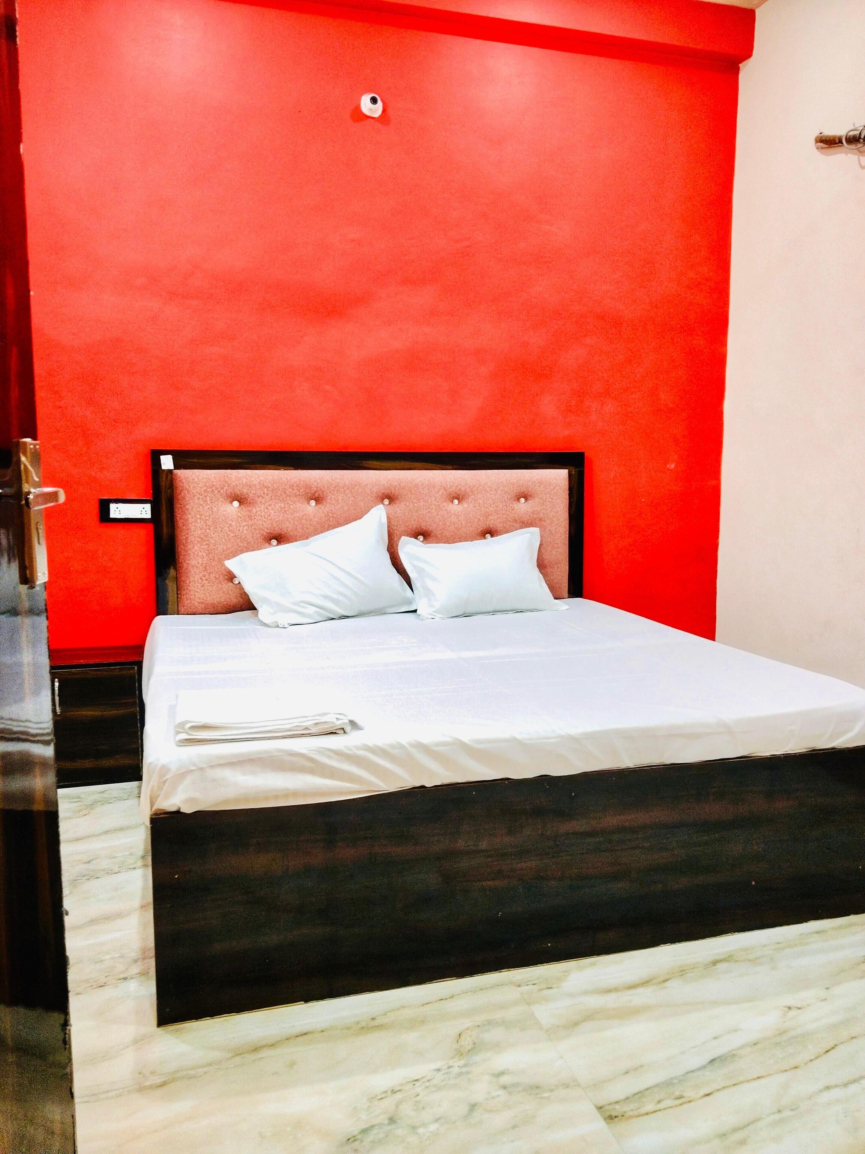 Deluxe Room | Free WiFi