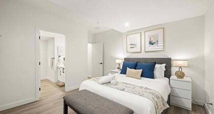 The Valley Suite | Near Trails | Sleeps 6 | AC