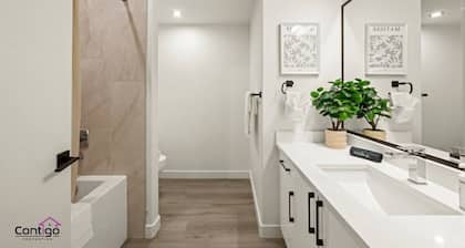 The Valley Suite | Near Trails | Sleeps 6 | AC