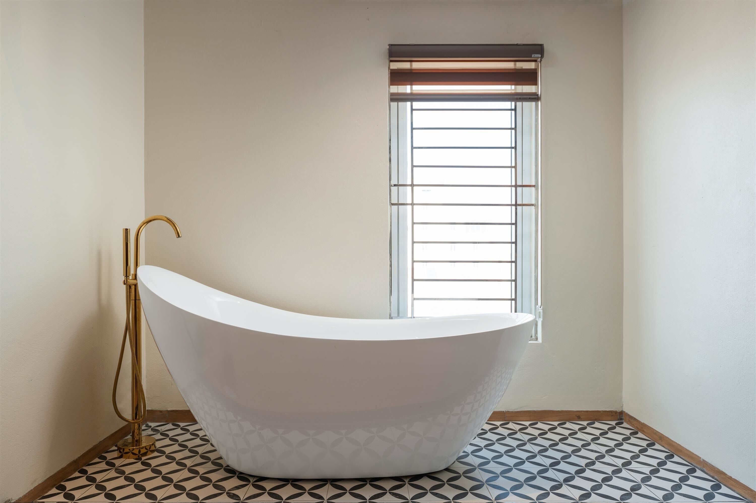 Lyxigt dubbelrum - sjöutsikt | Skrivbord, arbetsyta för laptop, mörkläggningsgardiner och ljudisolering