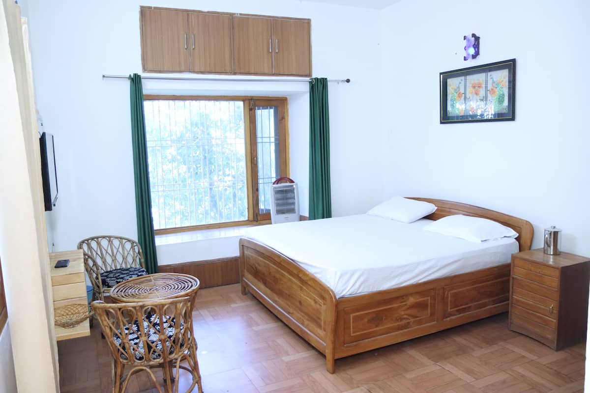 Family Room, Balcony, Garden View | Free WiFi