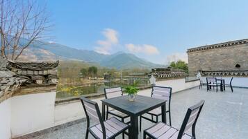 Rumah Mewah, pemandangan sungai | Pemandangan dari kamar