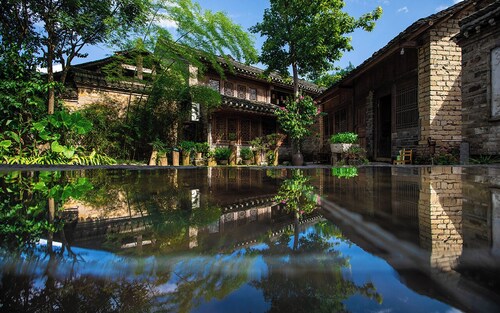 Li River Craftsman Village  Guilin