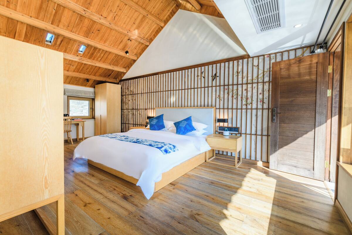 Luxury House, River View | Free WiFi