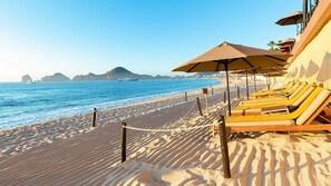 Beach - Beachfront Resort Suite, Villa del Arco, Cabo San Lucas
Sleeps 4 (Cabo San Lucas)