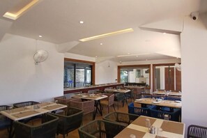 Restaurant - Moustache Select Nainital (Nainital, Uttarakhand)