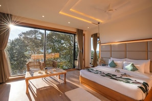 Superior Room with Lake View | Free WiFi