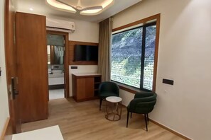 Free WiFi - Moustache Select Nainital (Nainital, Uttarakhand)