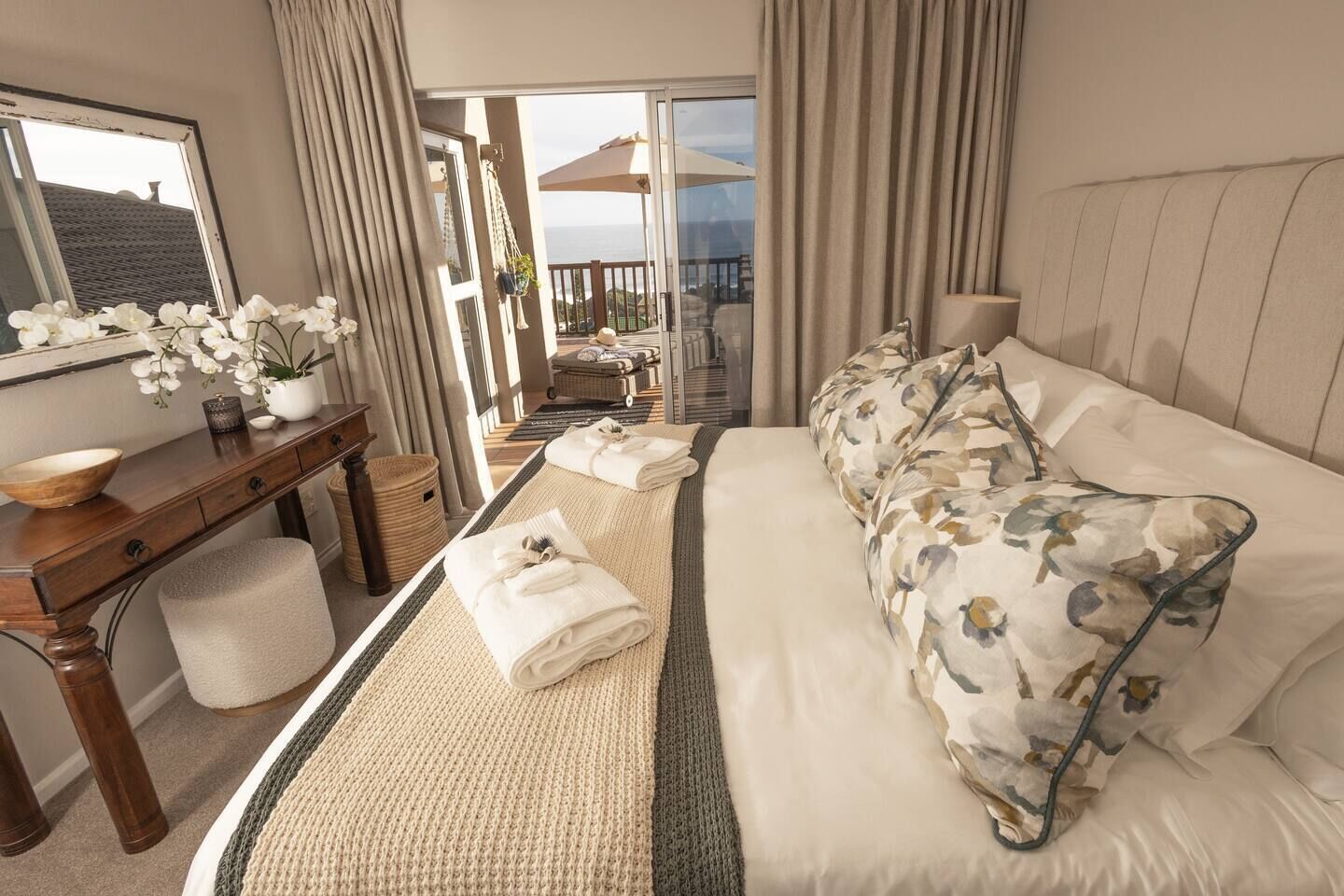 3 多间卧室、客房内保险箱、熨斗/熨衣板、免费 WiFi