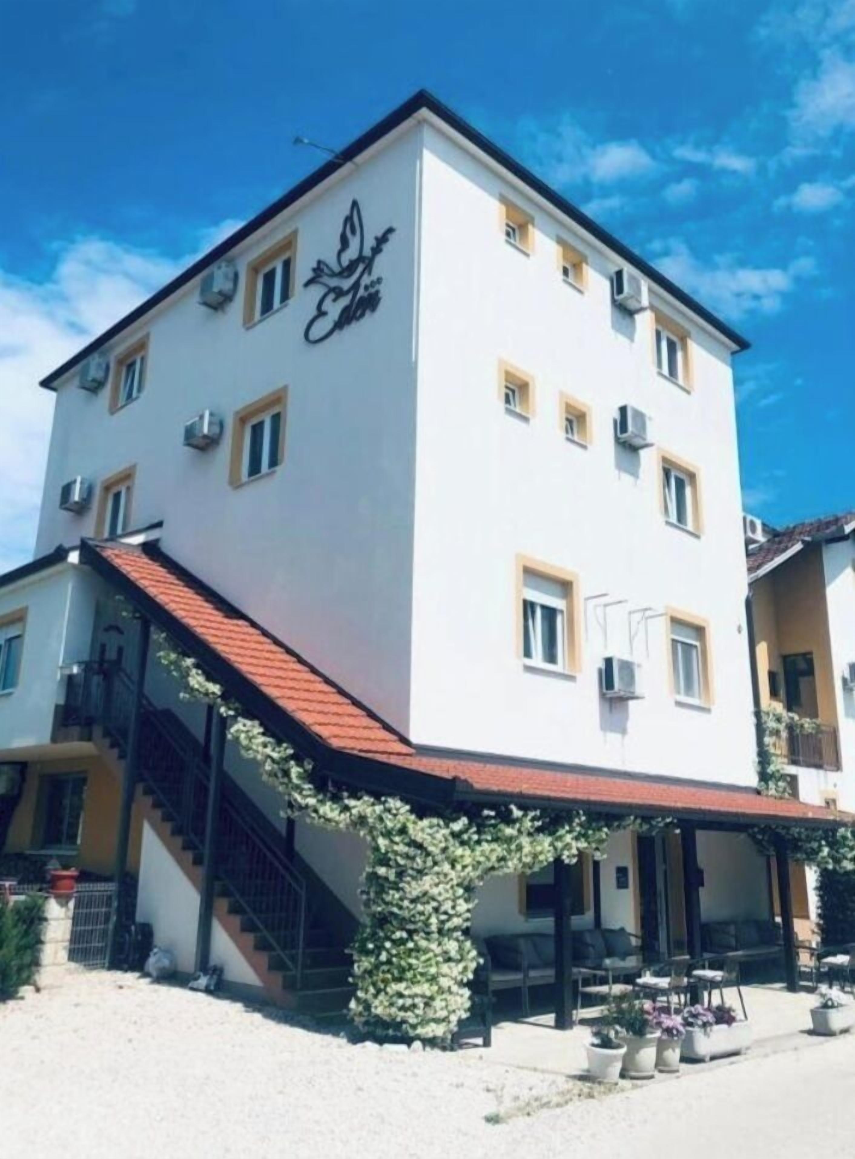 Fachada del alojamiento