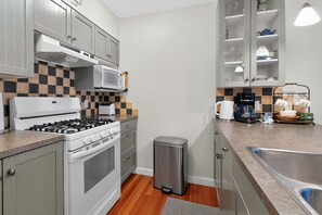 Private kitchen - The Landing- Your Downtown Waterfront Oasis (Tofino)