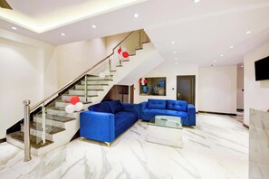 Interior - Hotel Surya Plaza (New Delhi)