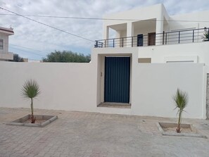 Apartment, 1 Bedroom, Smoking, Terrace | Exterior - Appartement Cosy a Djerba (Houmt Souk)