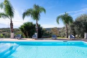 Pool - Holiday Home in Floridia with terrace (Floridia (SR))