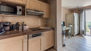 Unclassified image, 2 of 11, button - Countryside apartment in Callian for 2 guests (Callian)