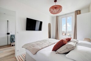 1 dormitorio, escritorio, tabla de planchar con plancha y wifi gratis