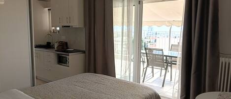 アイロン / アイロン台、インターネット、ベッドシーツ