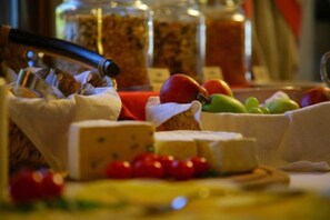 الطعام والشراب