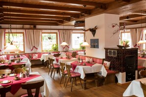 تناول الطعام