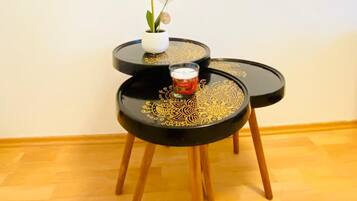 Basic-Apartment | Bügeleisen/Bügelbrett