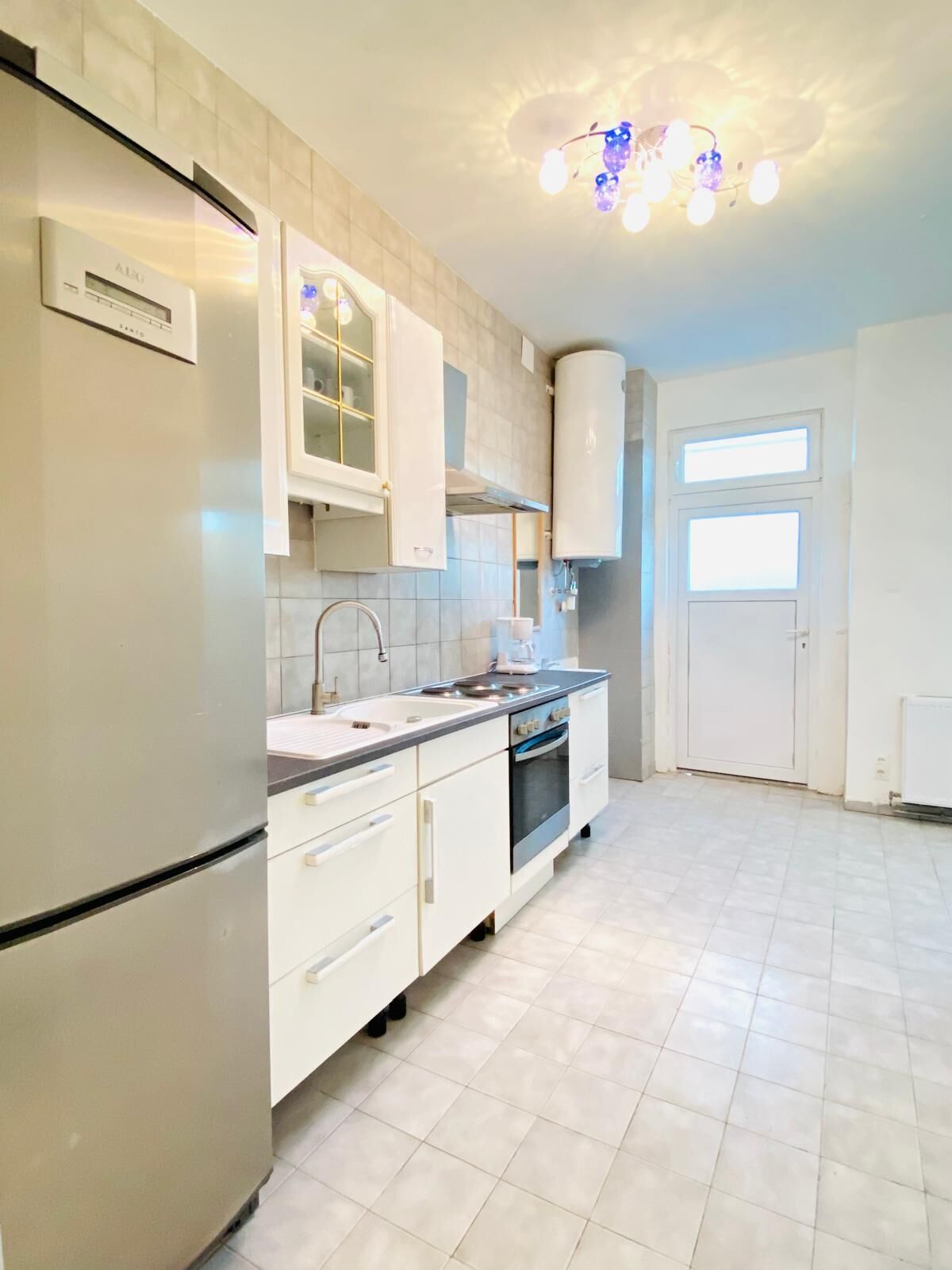 基础公寓 | 私人厨房 | 冰箱、烤箱、炉灶、厨具/餐具