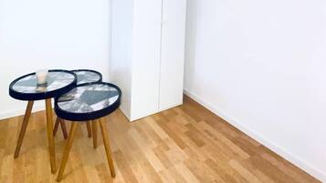 Apartamento básico | Ferros/tábuas de passar roupa