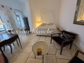 Iron/ironing board, internet, bed sheets - Family Riad with swimming pool (Marrakech)