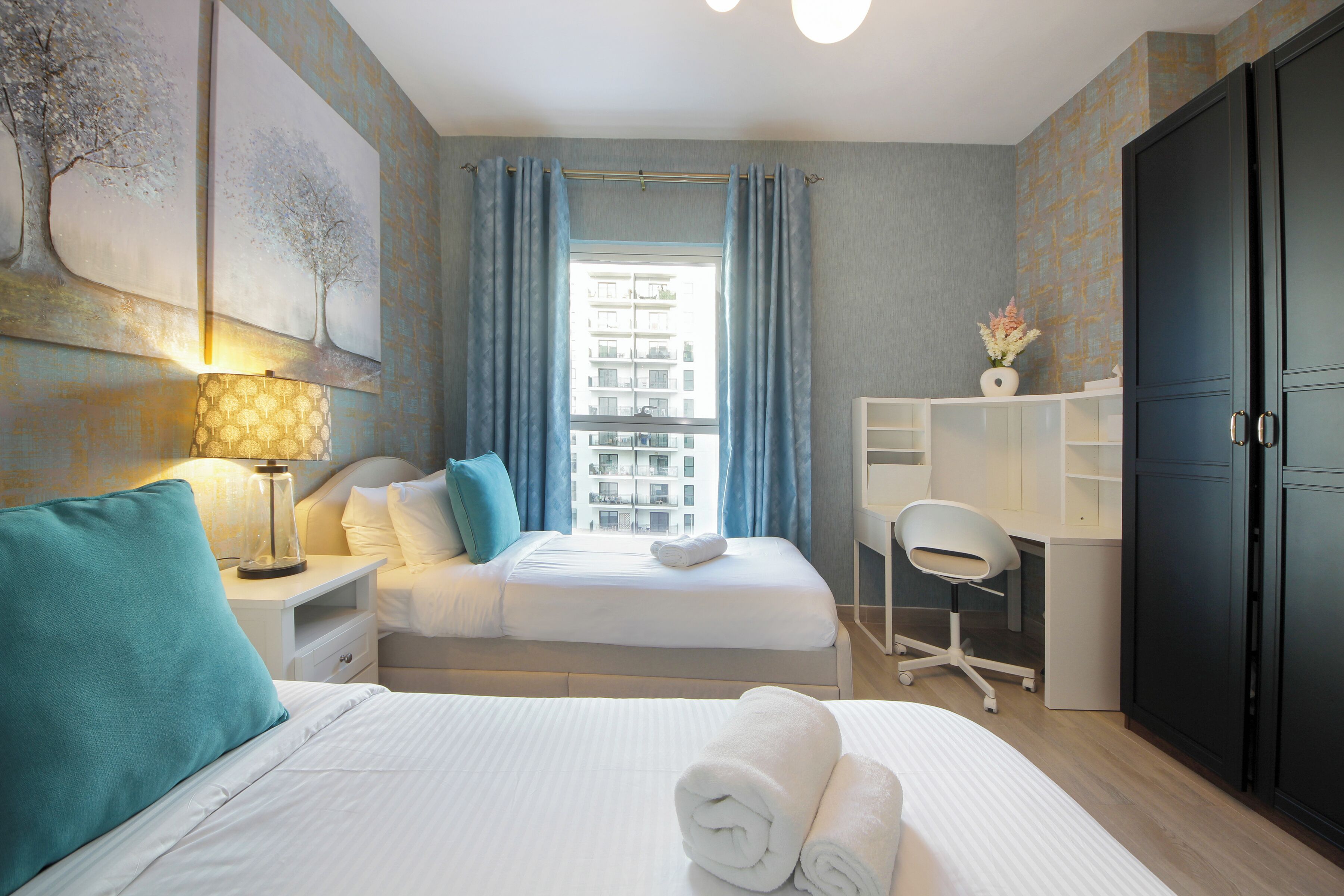 럭셔리 아파트, 침실 2개, 시내 전망, 호숫가 | 노트북 작업 공간, 다리미/다리미판, 무료 WiFi