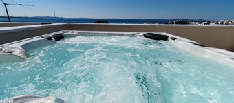 Spacious 5-bedroom villa in serene Privlaka with all year swimming pool