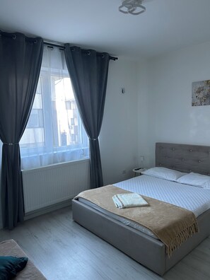 1 多间卧室、WiFi、床单