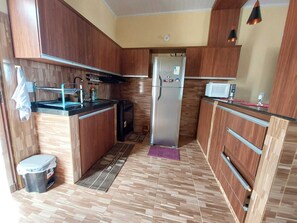 Microwave, oven, stovetop - Soares House: Between sand, sun and a touch of eternity (Beberibe)