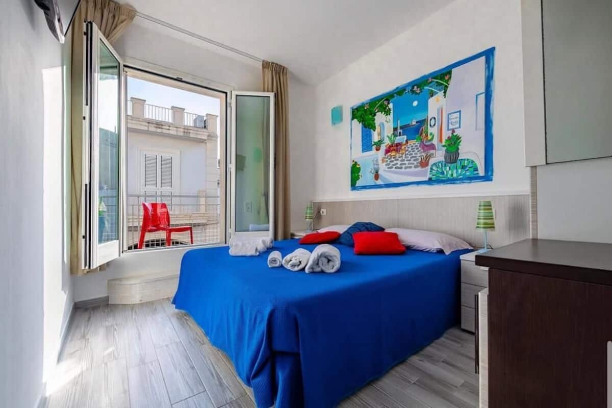 Double Room, City View | In-room safe, free WiFi