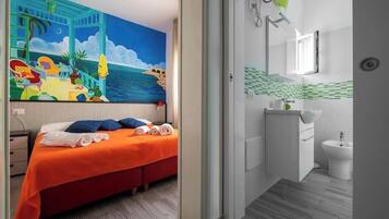 Double Room | In-room safe, free WiFi