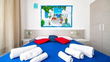 Double Room, City View | In-room safe, free WiFi