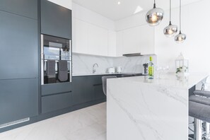 House - Midnight House by Atlantic Holiday (Camara de Lobos)