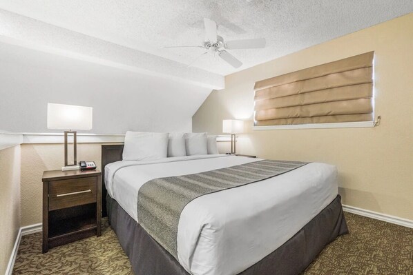 Iron/ironing board, free WiFi