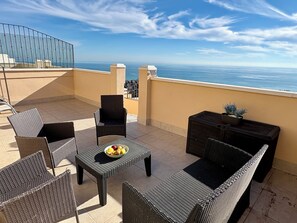 Terrace/patio - Duplex with swimming pool, jacuzzi, garage, with 180º panoramic sea view terraces (Peñíscola)