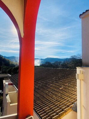 View from property - New apartment (Lamalou-les-Bains)