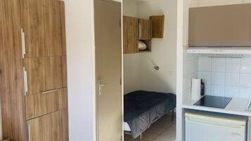 熨斗/熨衫板、Wi-Fi、床單