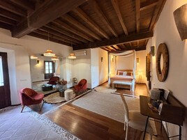 Ropa de cama de alta calidad, cunas, wifi gratis y ropa de cama 